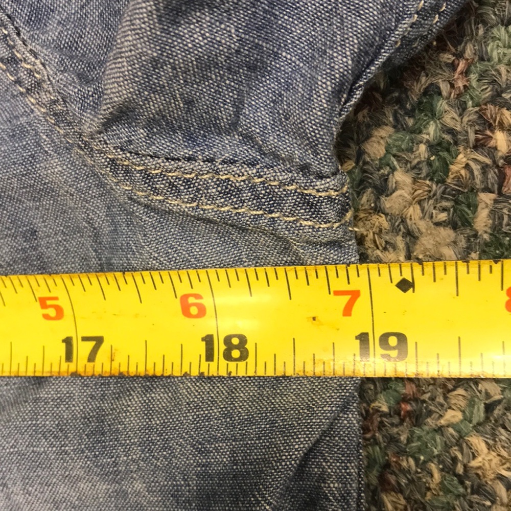Levi’s Boyfriend Fit Button-up Shirt - Picture 11 of 13